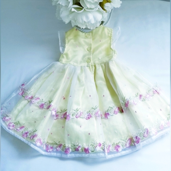 Baby Grand Signature Yellow Embroidered Flower Dress Size 6-9 Months - Picture 5 of 9